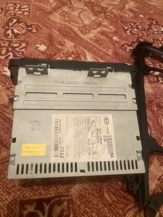 Штатный магнитофон Кіа Оптима