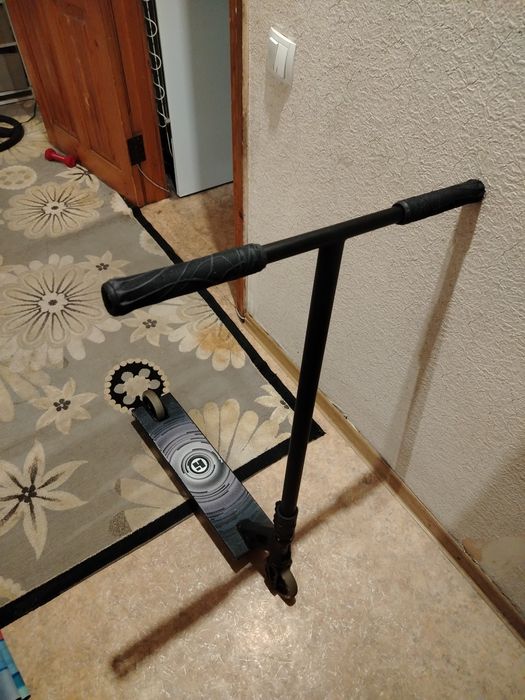 Трюковой самокат hipe H7