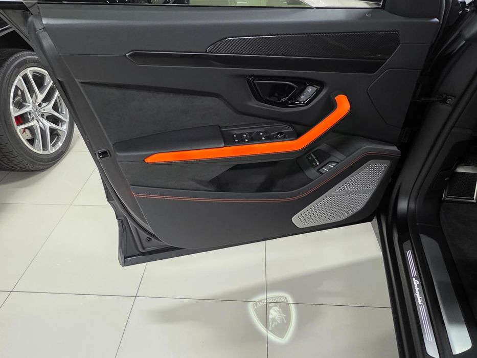 Новый Lamborghini Urus Special Edition 2025 год