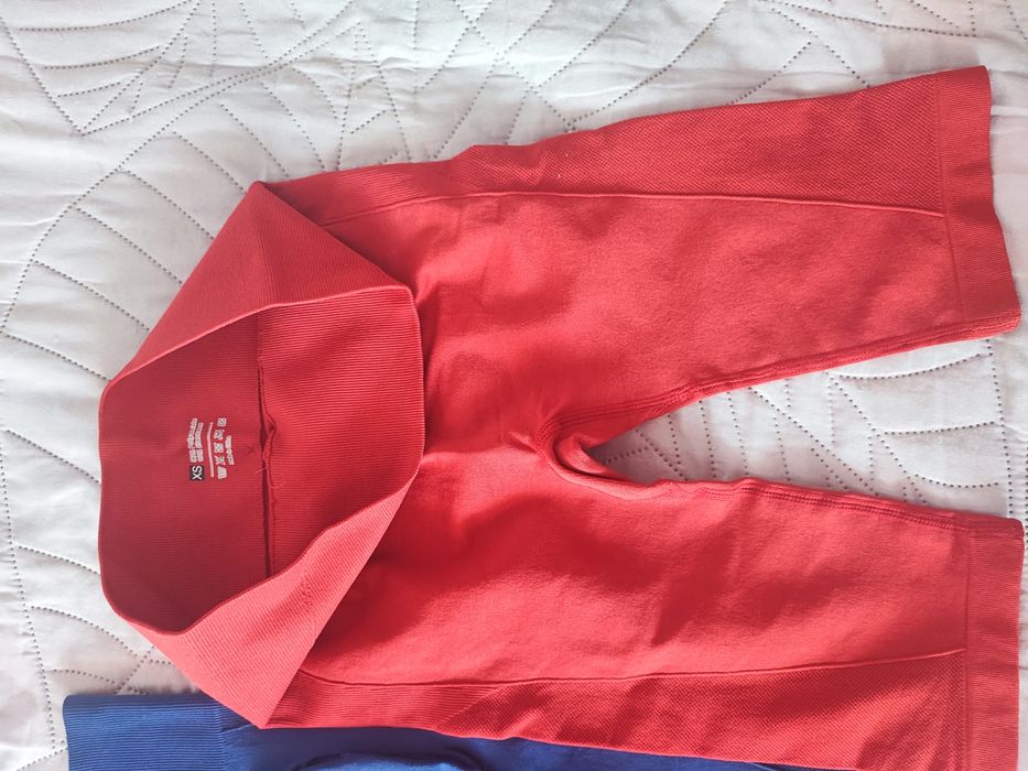 Vând colanți mărimea XS