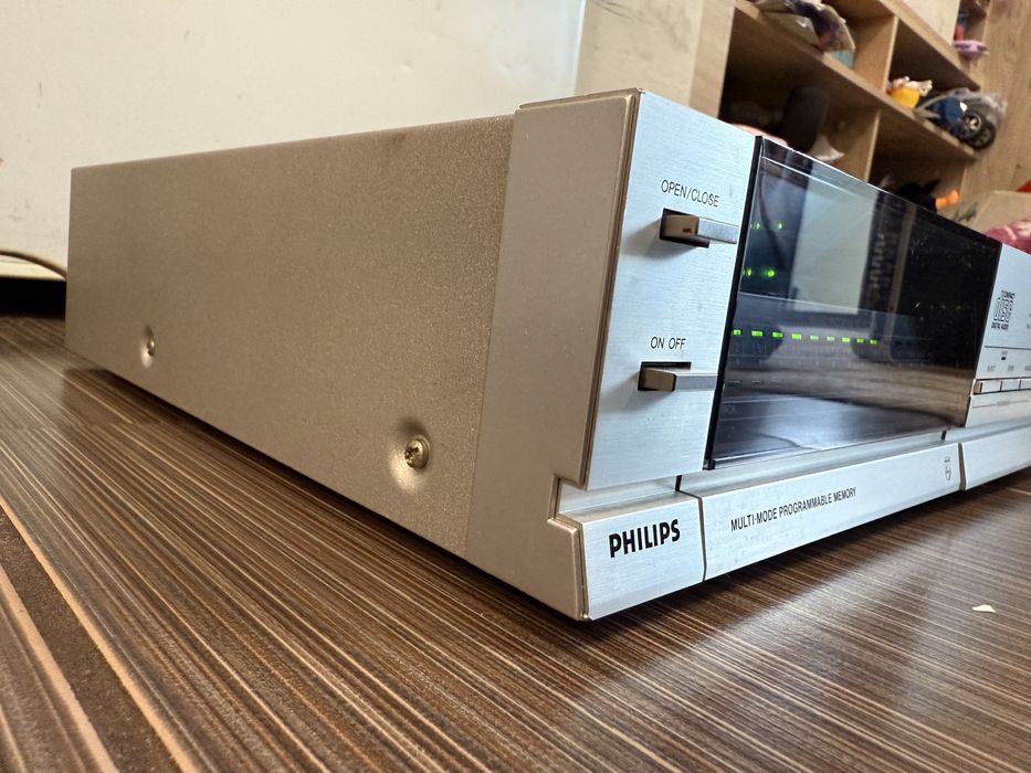 Philips CD-303 Качествен CD Player