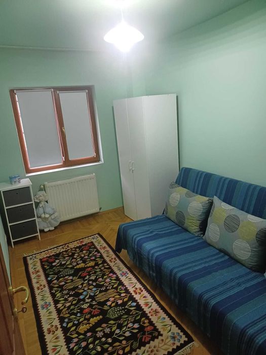 4 camere | 67 mp | 2 băi | Centrală + AC | Piața Anton | 90.000 €