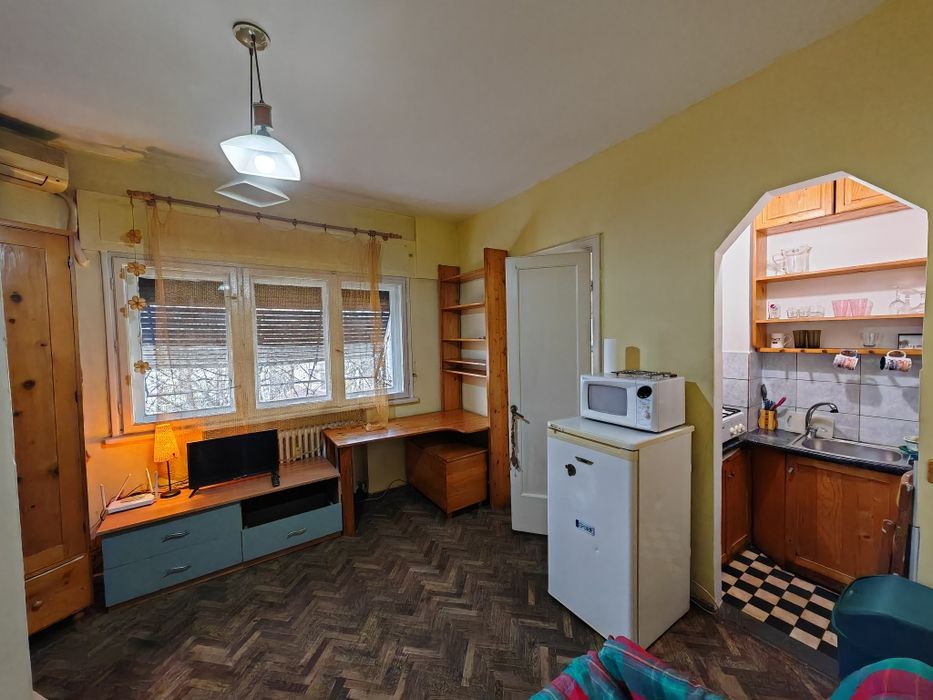 Închiriez Garsoniera Ultracentral Piața Rosetti/Universitate complet m