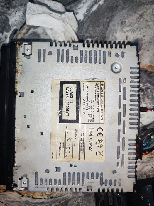 Сидита за кола СD с USB