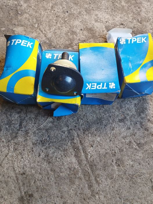 Продам ТРЕК опора шаровая
