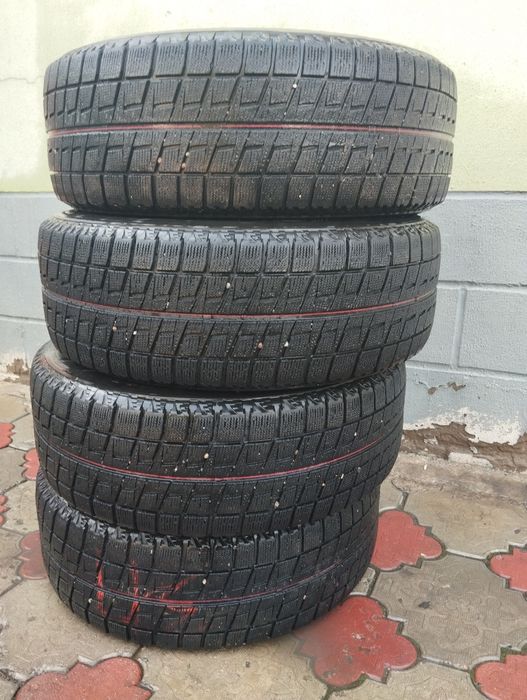 Bridgestone blizzak 215.65.R16