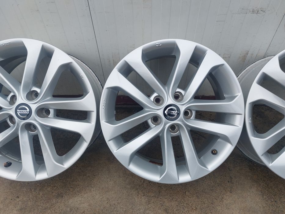 Jante aluminiu originale r17 / Nissan Renault Dacia / 5x114,3