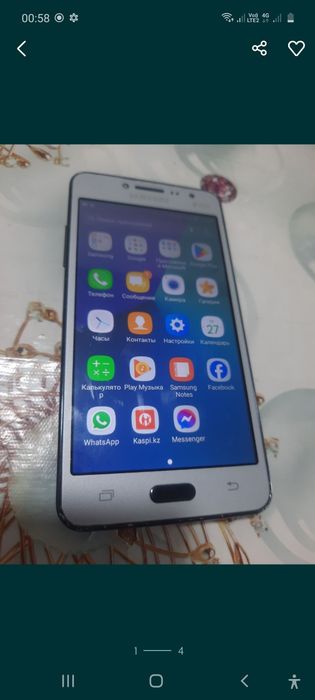 Сотовый Самсунг J2 Прайм