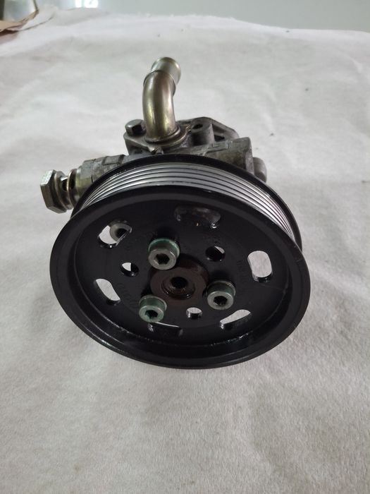 Pompa servo directie  vw golf 4 ,vw bora  1.9 tdi