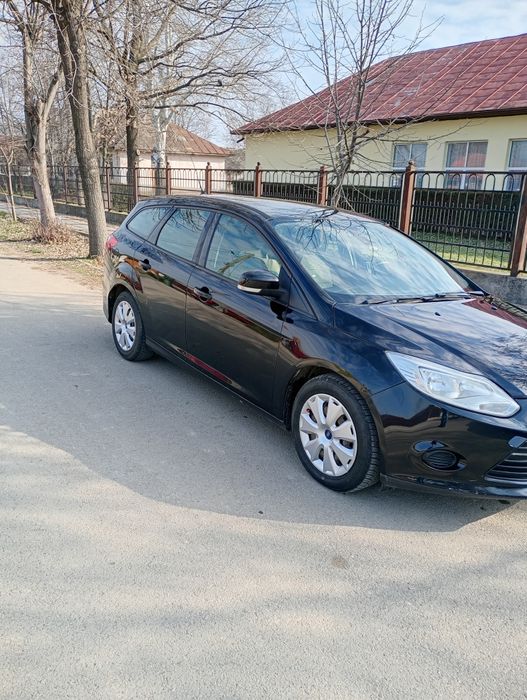 Ford focus 3  2013