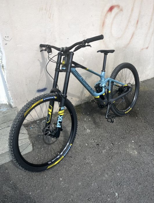 Bicicleta Mondraker Summum Carbon R