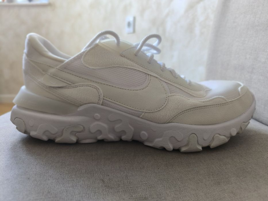 Бели Маратонки Nike