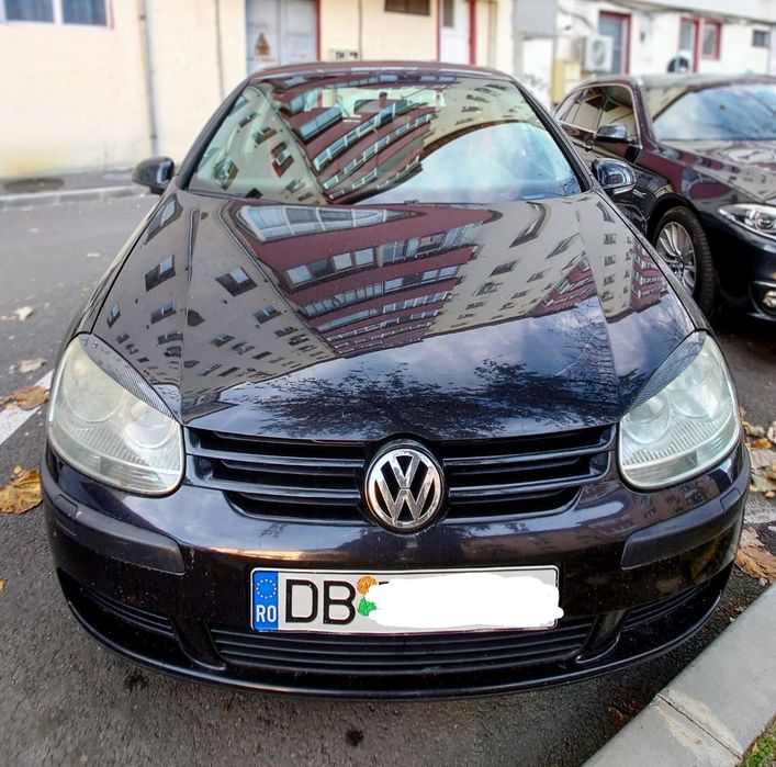 Vând autoturism Golf V–2005