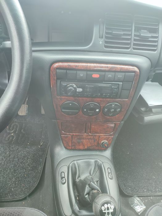 Опел Вектра 1.6 бензин