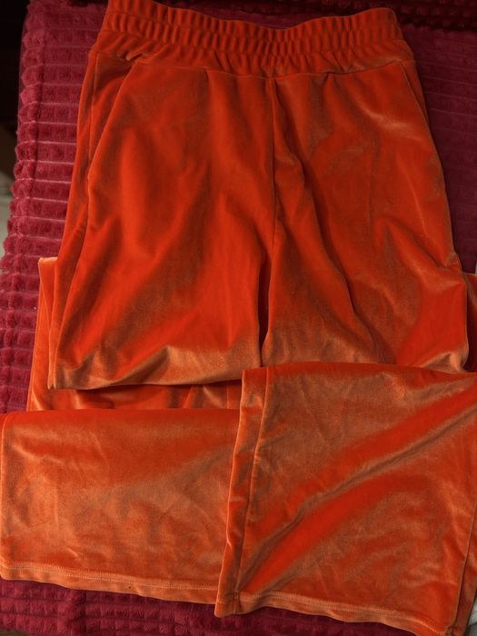 Велюровый костюм велюровый