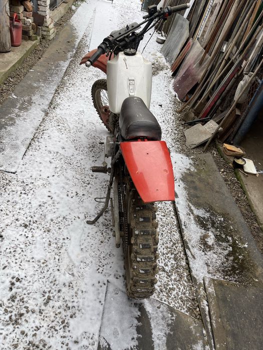 De vanzare cross 125
