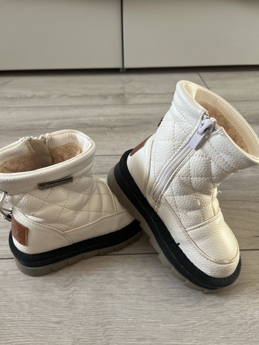 Зимние сапожки для девочки