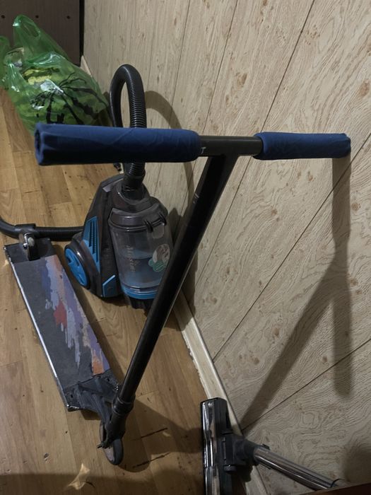 Продам самокат трюковой