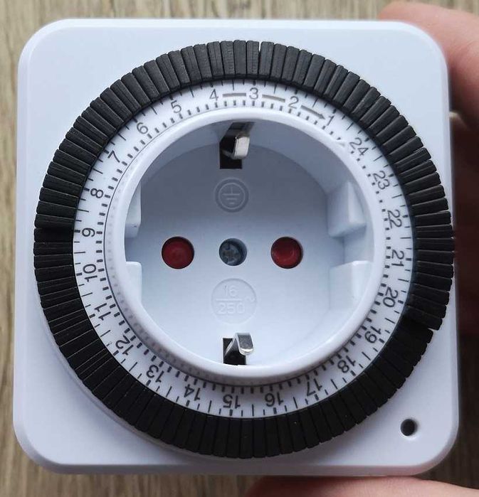 priza cu temporizare mecanica programabila SilverCrest