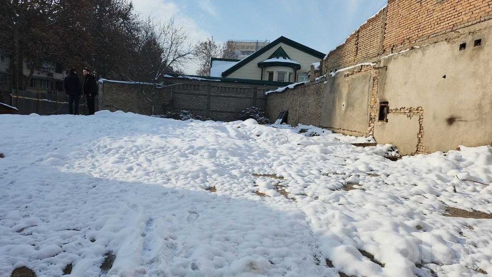 Продается земельный участок (15 соток) в Яккасарайском районе
