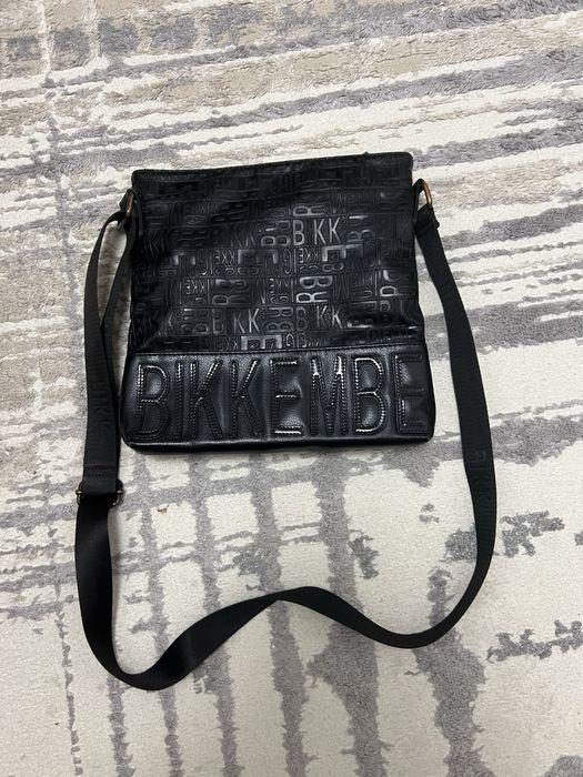 Продам сумку Bikkembergs