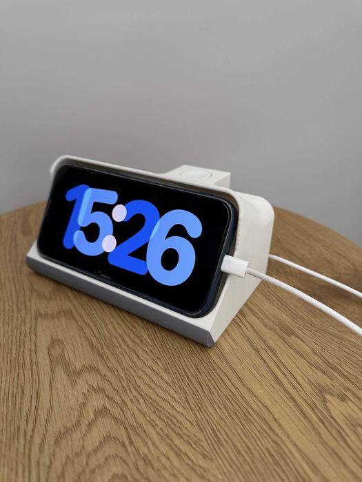 iPhone StandBy Стойка (12-17 Pro/Max) – 2-в-1 за iPhone, Apple Watch & AirPods