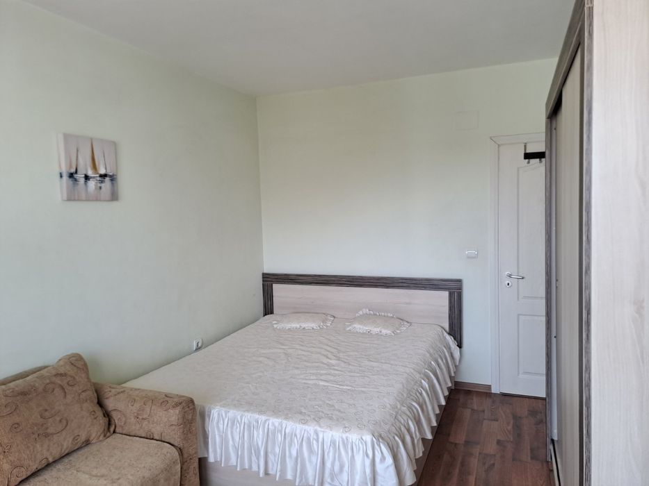 Дава се под наем Тристаен апартамент в Стара Загора, Ремиза - 100 кв.м за 433.5 € - Снимка #4