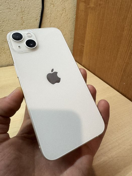 Продам Айфон 13 ( iphone 13 )