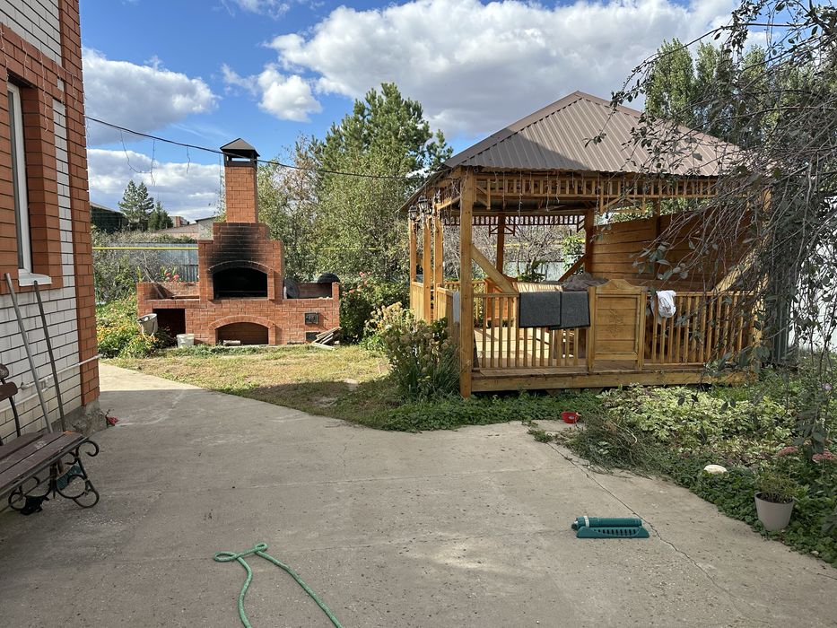 Продам дом 180 кв.м.