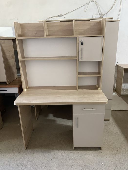 Стол письменный от производителя