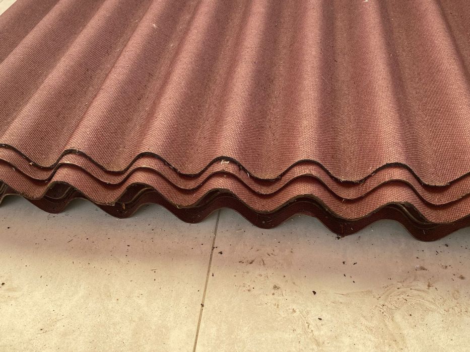 червена  Ондулин Стандарт+ дерев. доски