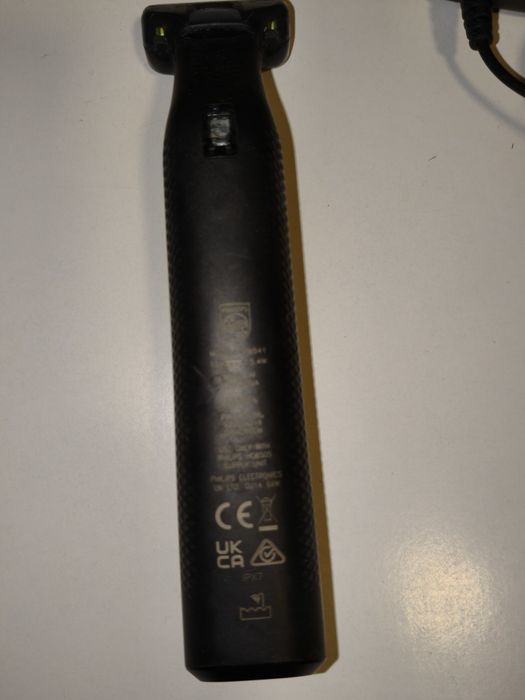 Aparat ras și tuns One blade