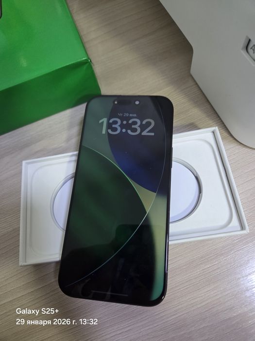 Продам айфон 16 про макс