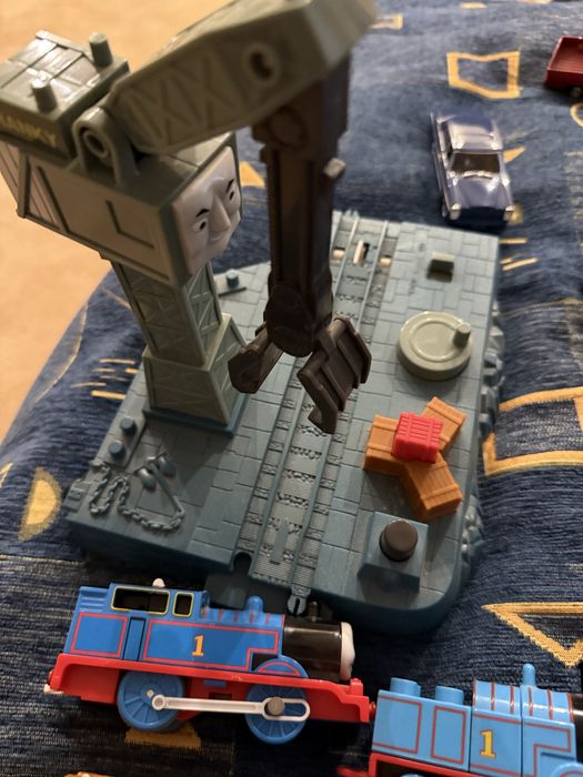 Trenuri de jucarie Thomas+vagon+sina accesorii