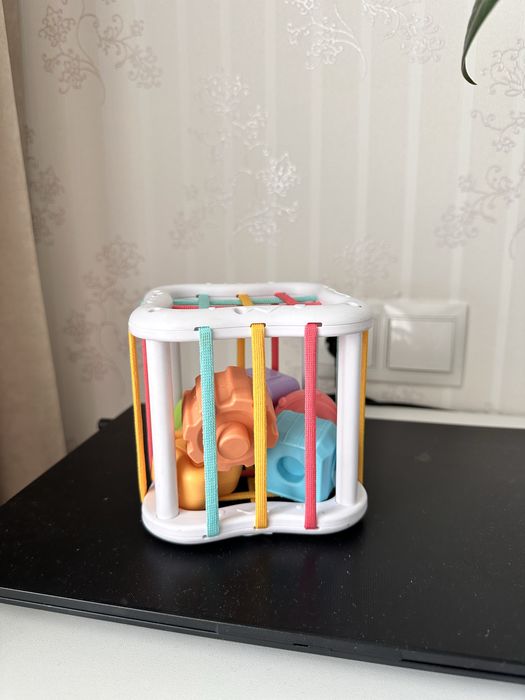 Продам игрушки для малышей
