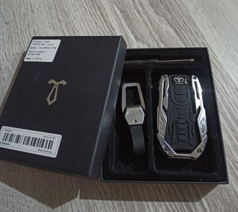 Чехол для ключей тойота рав4 , камри