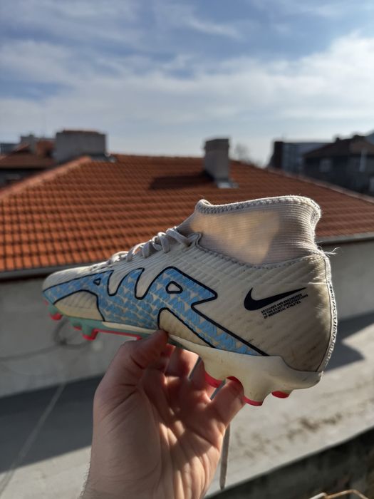 Бутонки за трева