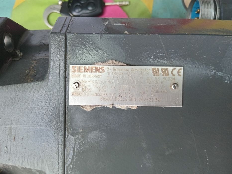 Servomotor brushless cu reductor