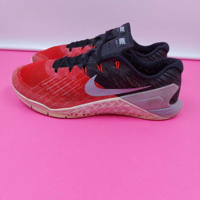 Nike Metkon 3 номер 43 Оригинални мъжки маратонки