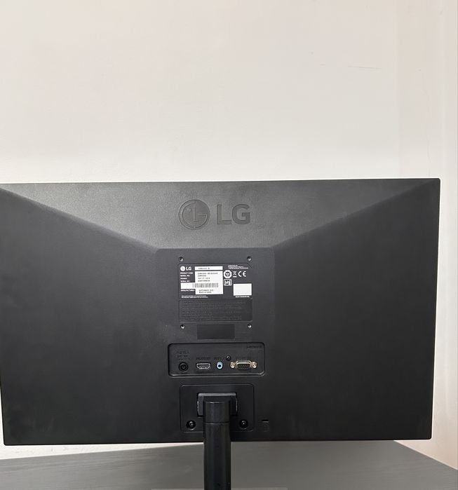 Vând PC Windows 10 pro