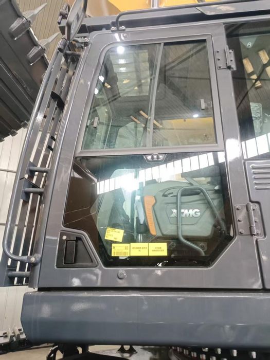 Эксковатор XCMG