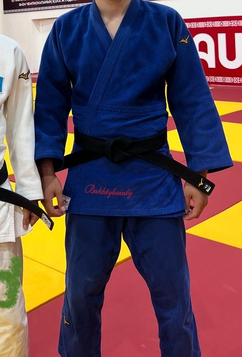 Кимоно mizuno для дзюдо