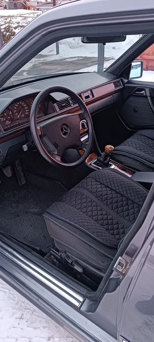 Продам Мерседес 124