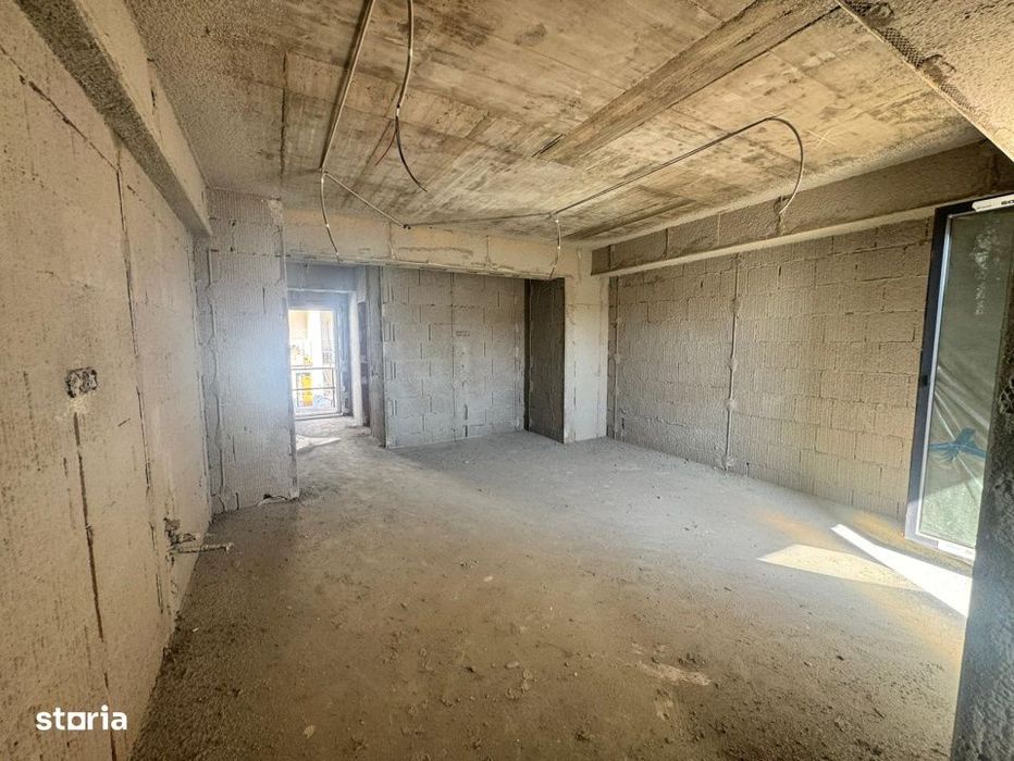 Garsoniera bloc nou, 36 mp utili + balcon, zona Vest