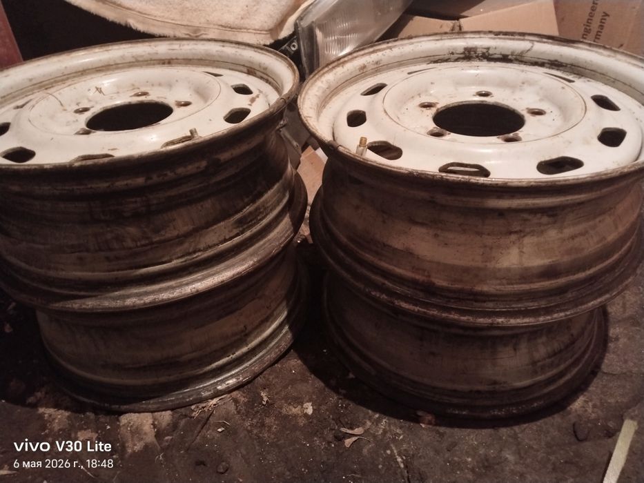 Продам диски 5*139.7 r16