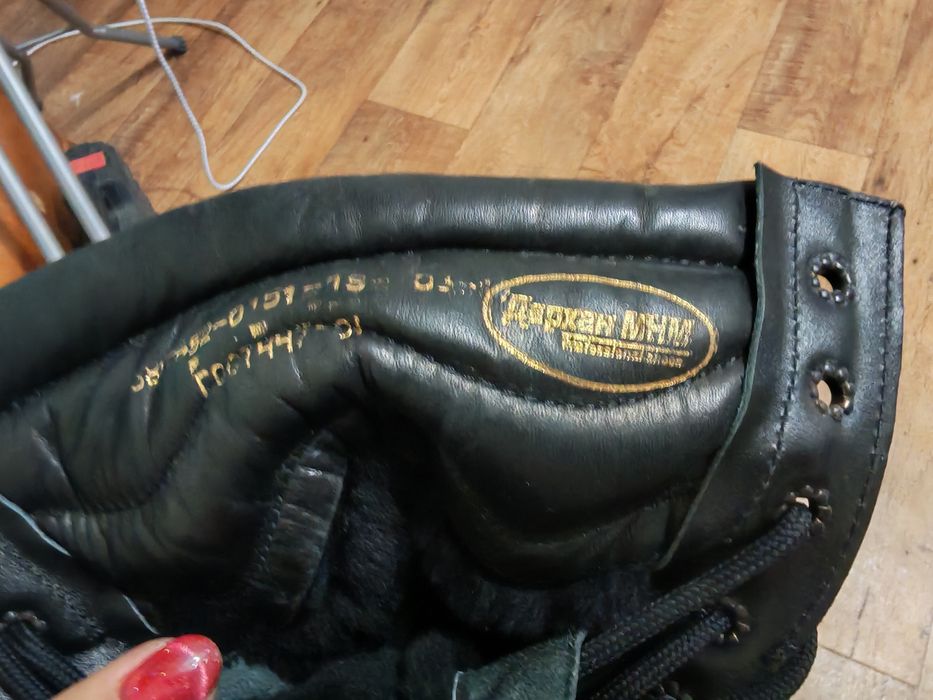 Продам новые берцы