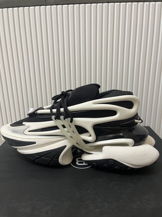 Balmain SNEAKERS Unicorn (Black & White)