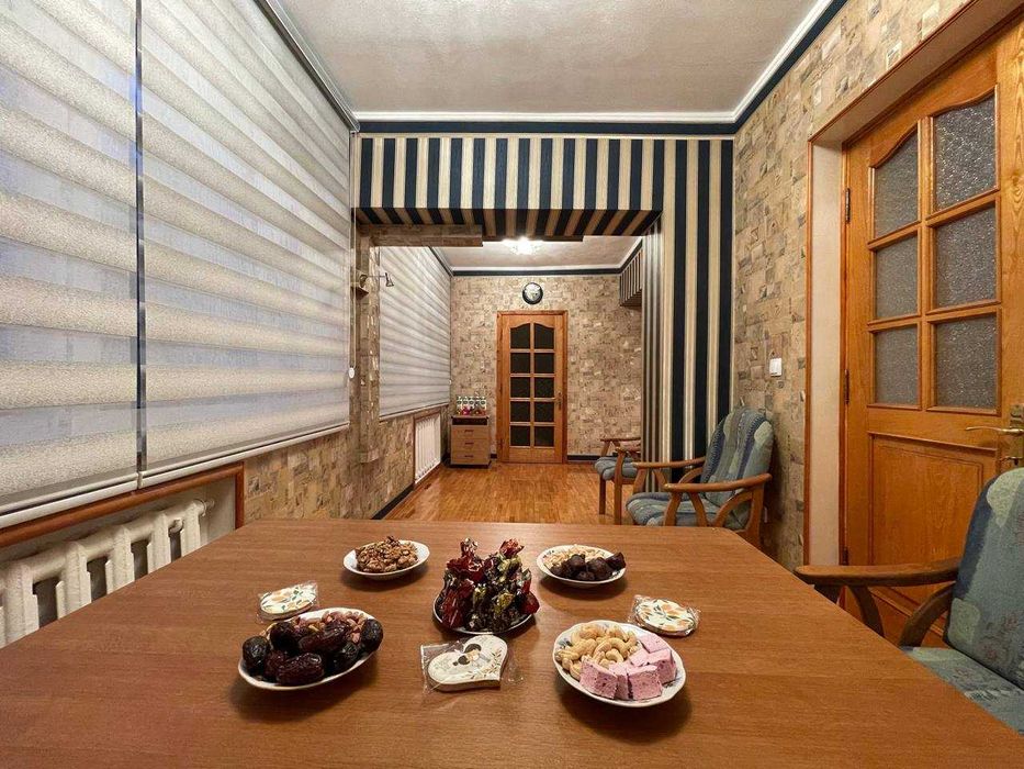 Продается своя 4/4/5 по адресу, который Вы будете называть с гордостью