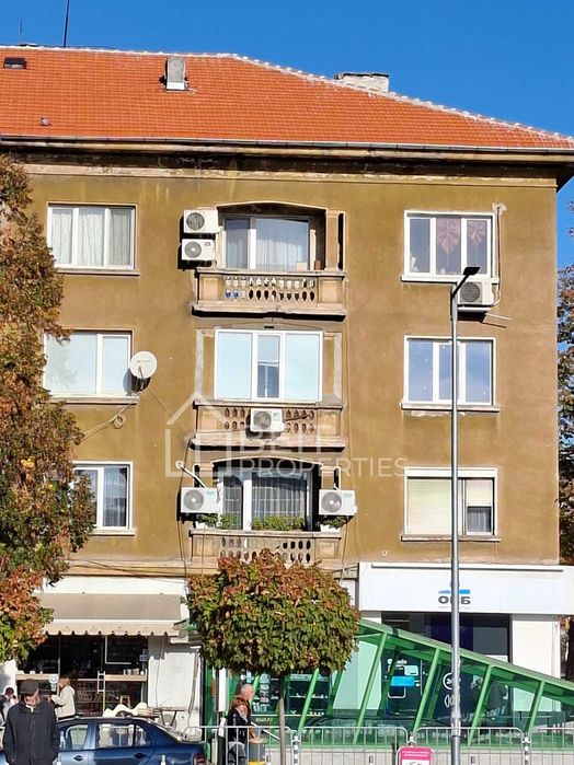 Продава се Тристаен апартамент в София, Красно село - 88 кв.м за 3785 €/кв.м - Снимка #14