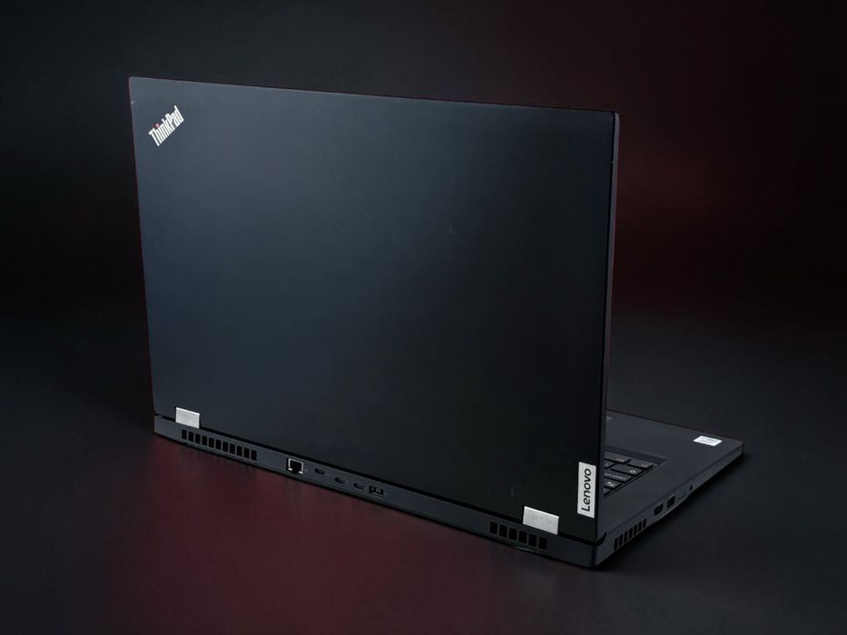 Лаптоп Lenovo ThinkPad P17 Gen 1 17" Full HD i7-10750H 32RAM 512SSD T2000 Гаранция!